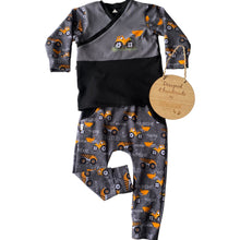 Load image into Gallery viewer, Easy on Tee - BACK IN Construction