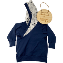 Load image into Gallery viewer, Hoodie - Foxes