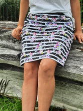 Load image into Gallery viewer, Womans Comfee Skirts - NEW ALLY FLORAL