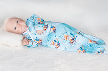 Load image into Gallery viewer, Sleep Gown - NEW Foxy feathers
