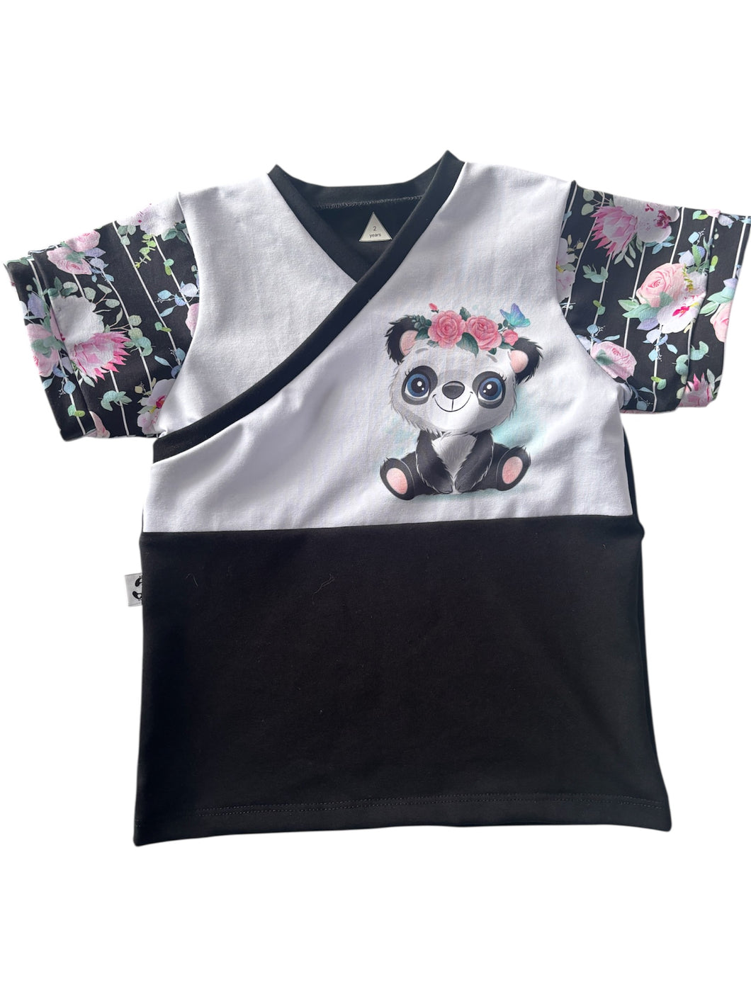 Easy on tee - panda one only size 2yr SALE